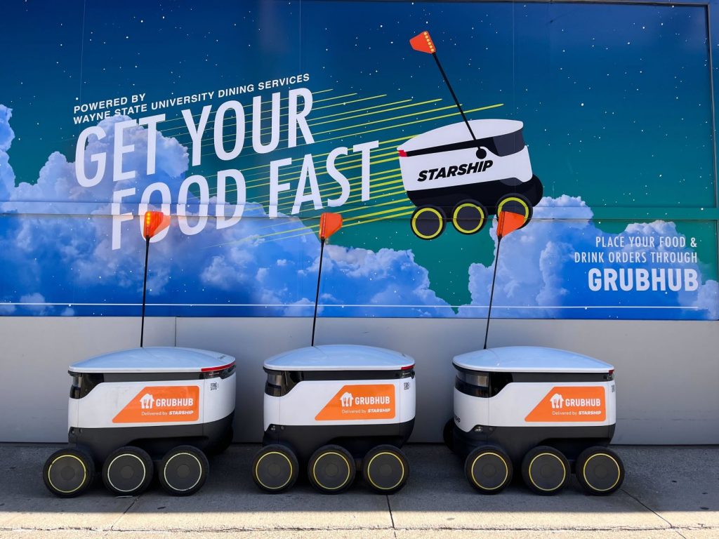 Starship Technologies and Grubhub partner on college campus delivery.