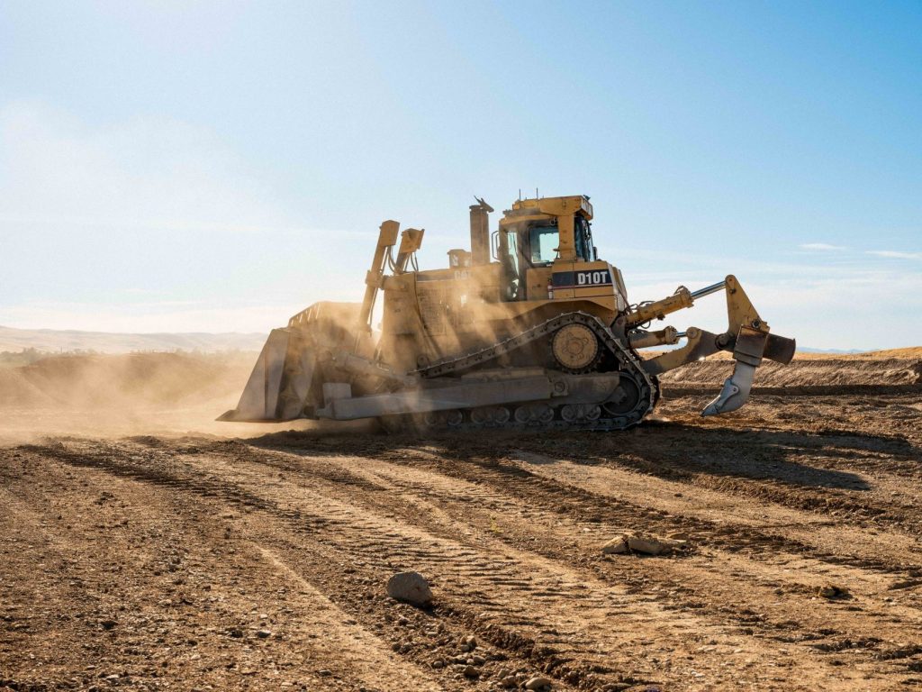 A Teleo-retrofitted Caterpillar D10T dozer at Teichert’s site in Tracy, CA.