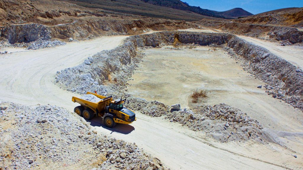 Pronto-powered truck makes its way along a pit route.